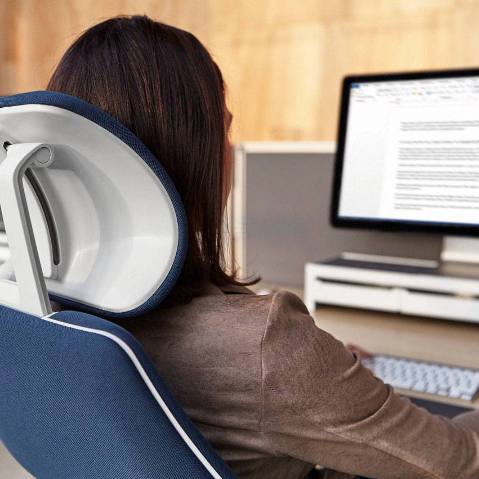 Ergonomic office chair
